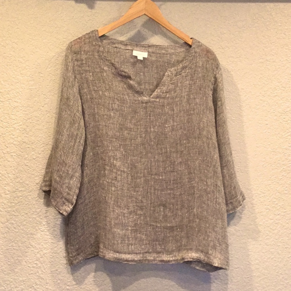 Pure J.Jill Blouse. Light Linen material. Used good condition